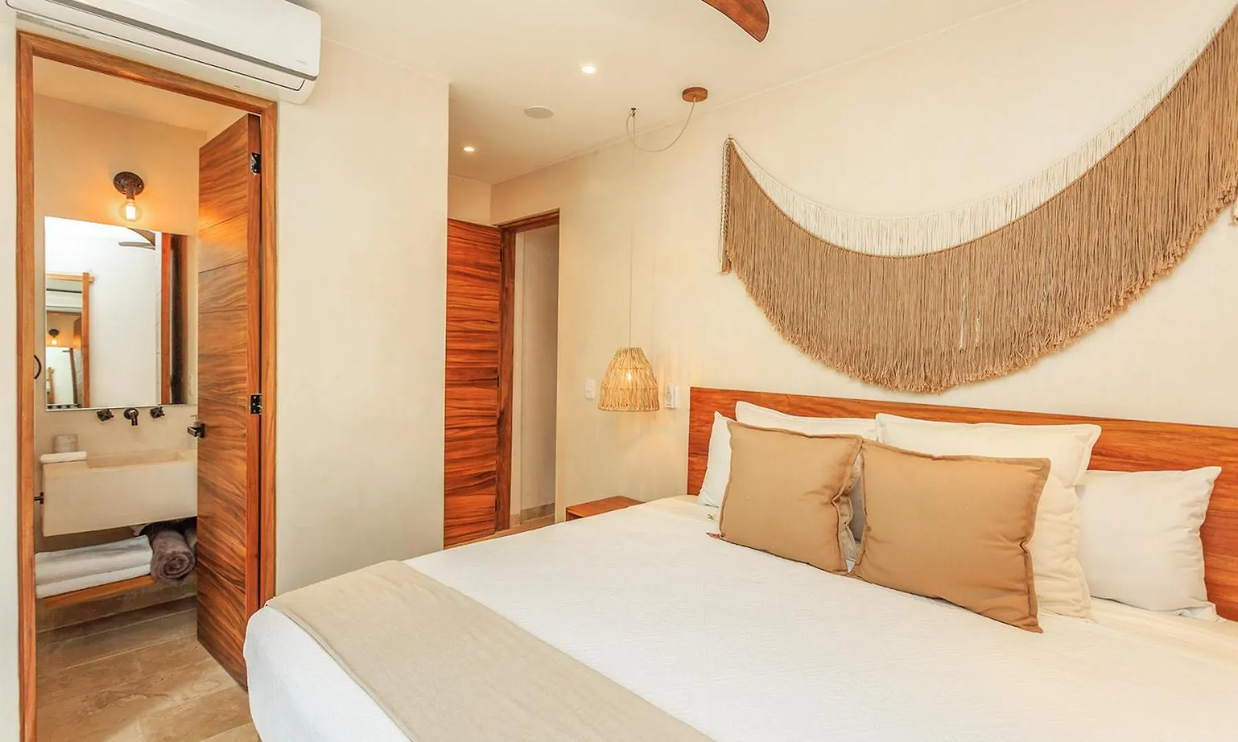 Casa de Férias Eco Luxury With Garden Bathtub And Private Pool